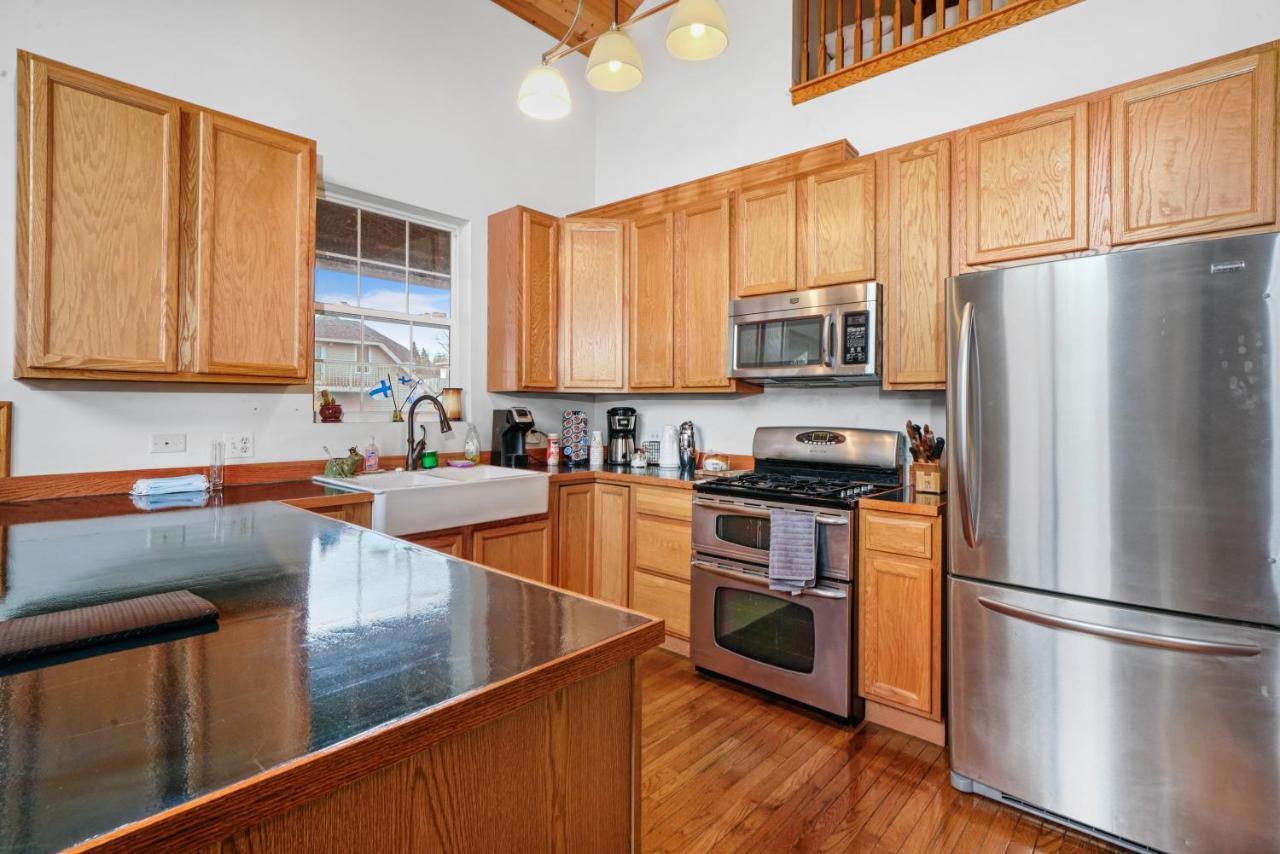 Beautiful Home In Beach Park Il 外观 照片